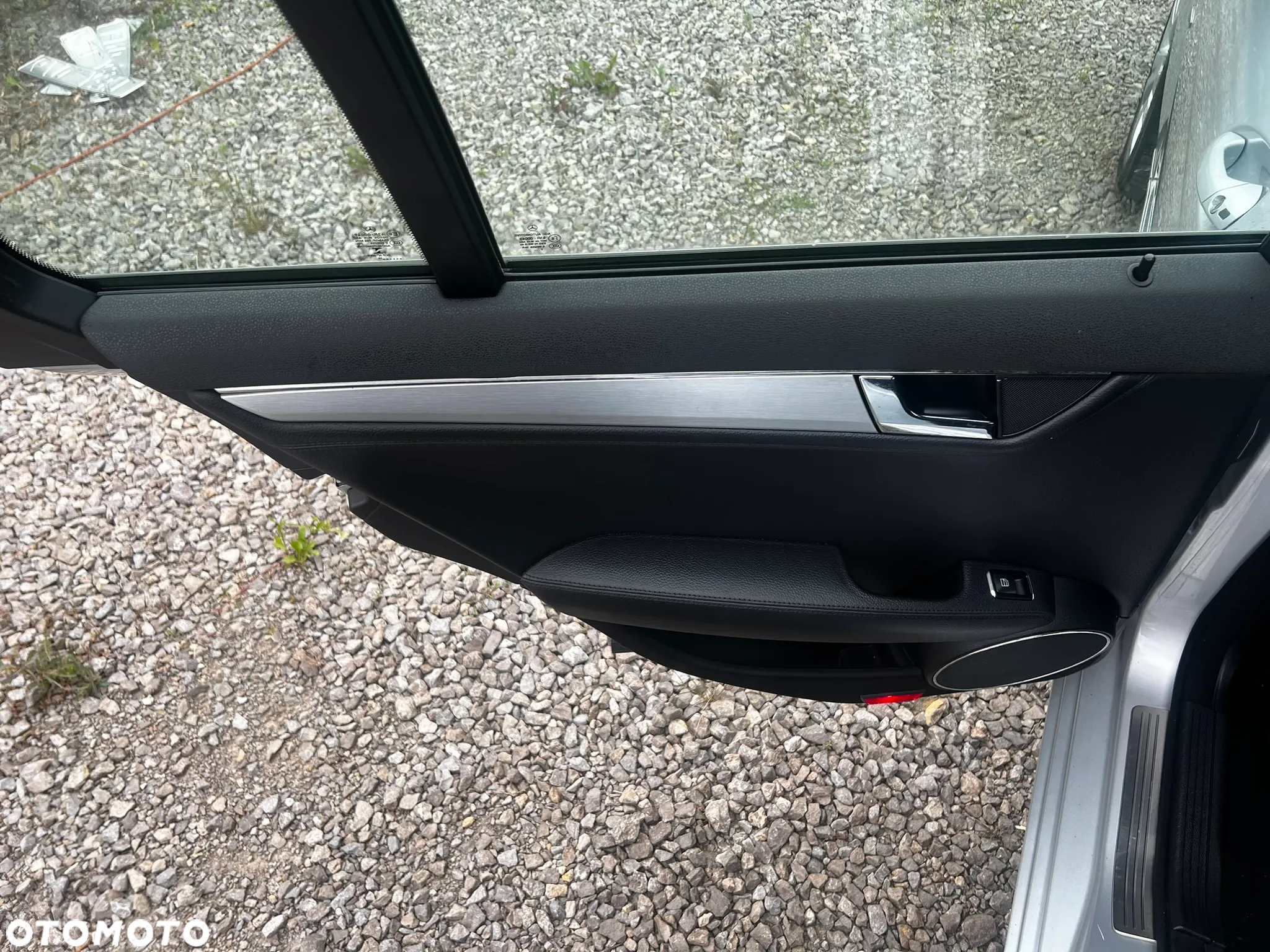 Mercedes-Benz Klasa C 220 T CDI DPF Automatik Avantgarde - 27