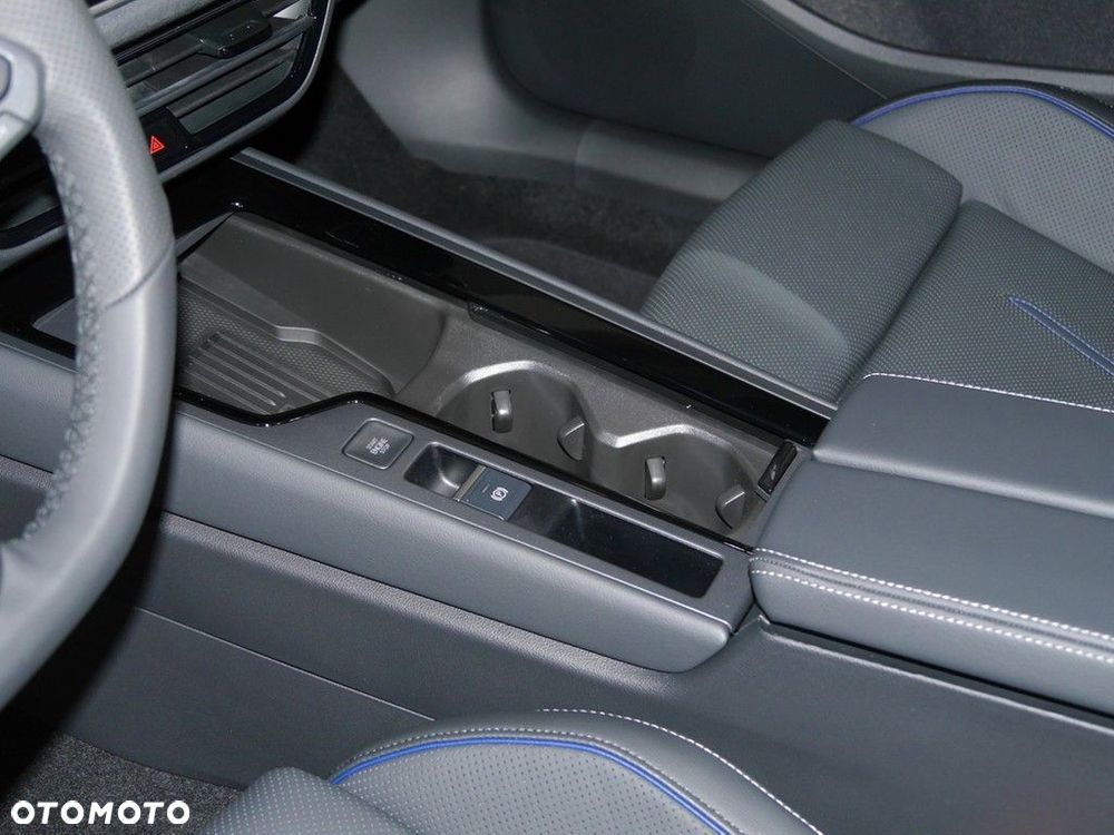 Volkswagen Passat 2.0 TSI 4Mot R-Line Plus DSG - 10