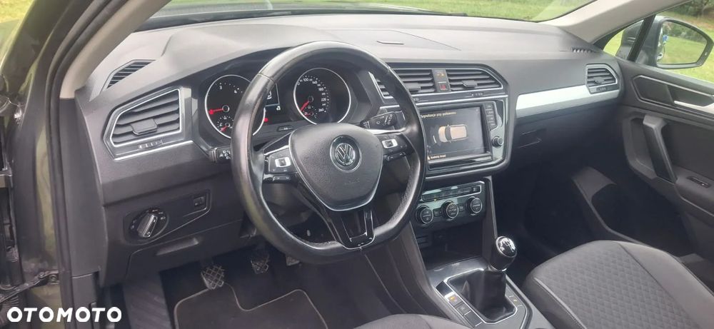 Volkswagen Tiguan - 18