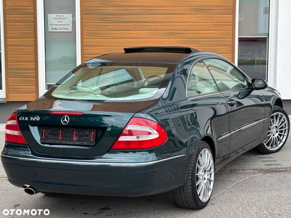 Mercedes-Benz CLK 320 Elegance - 10