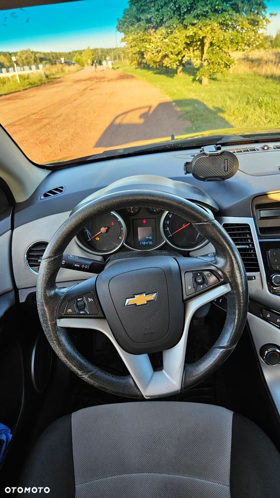 Chevrolet Cruze 1.6 LT - 7