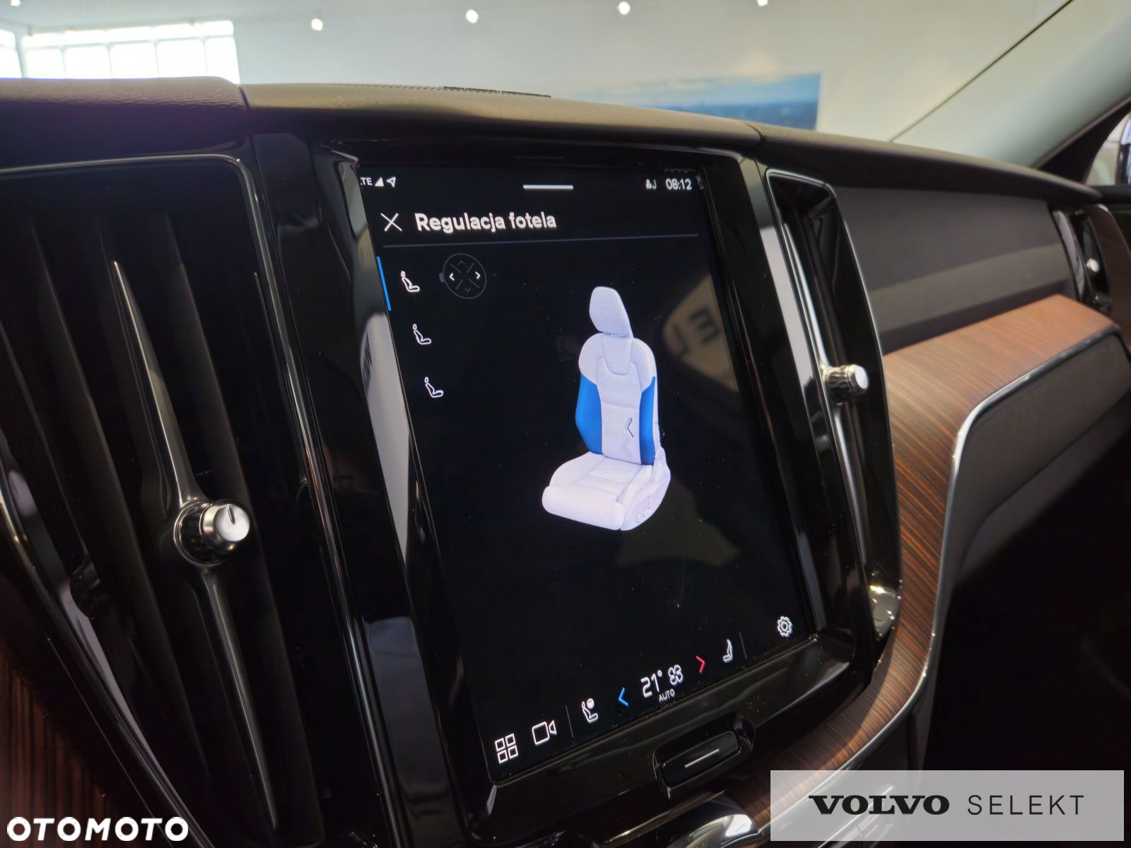 Volvo XC 60 - 25