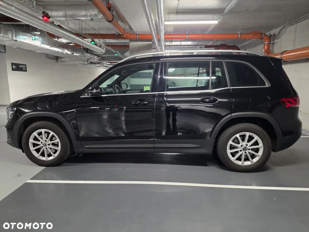 Mercedes-Benz GLB 200 7G-DCT - 8