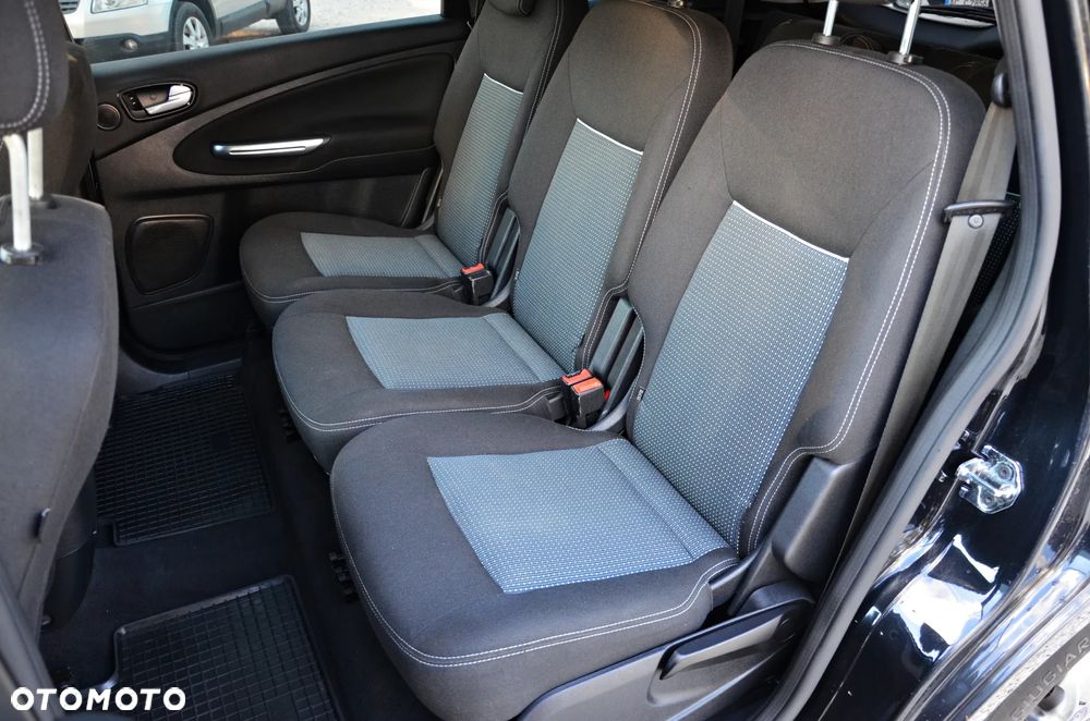 Ford S-Max 2.0 TDCi Ambiente - 31