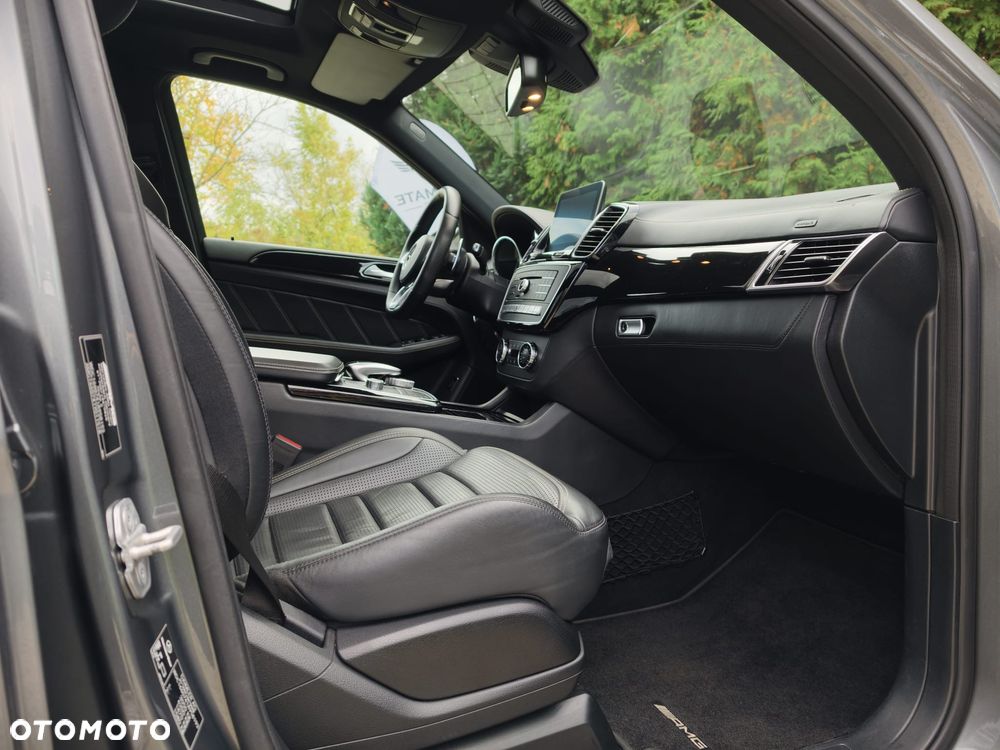 Mercedes-Benz GLE AMG 63 4Matic AMG Speedshift 7G-TRONIC - 30