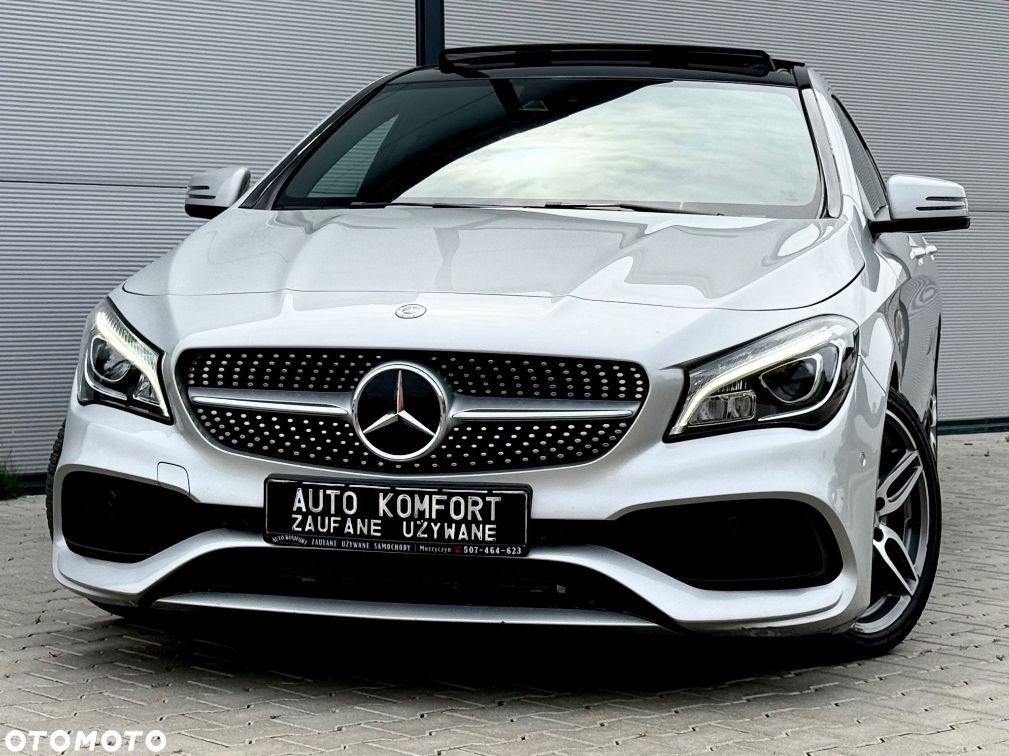 Mercedes-Benz CLA 200 7G-DCT AMG Line - 1