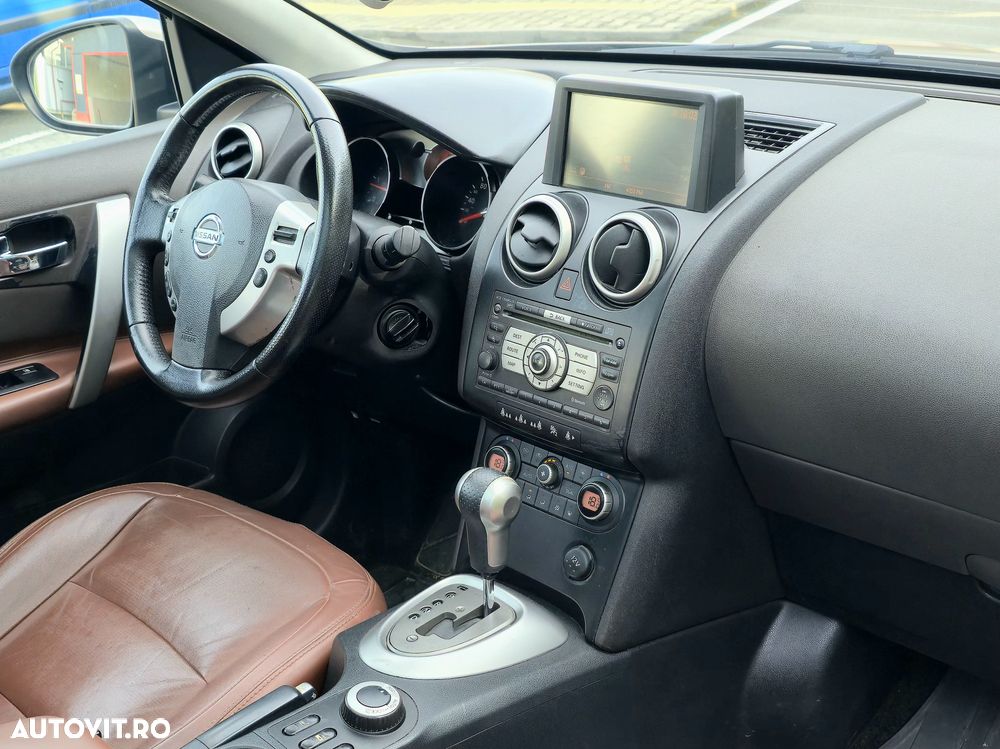Nissan Qashqai - 11