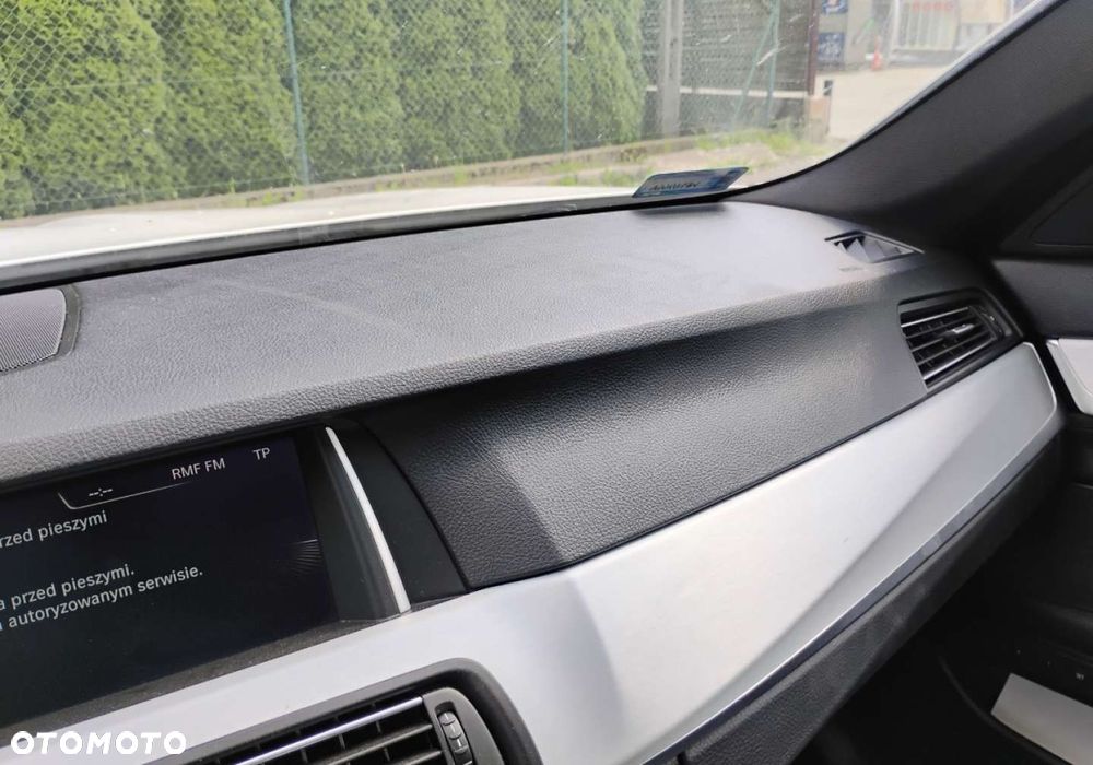 BMW Seria 5 - 23