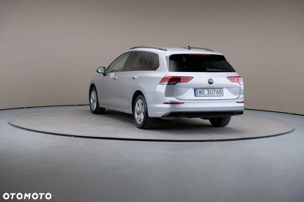 Volkswagen Golf - 2
