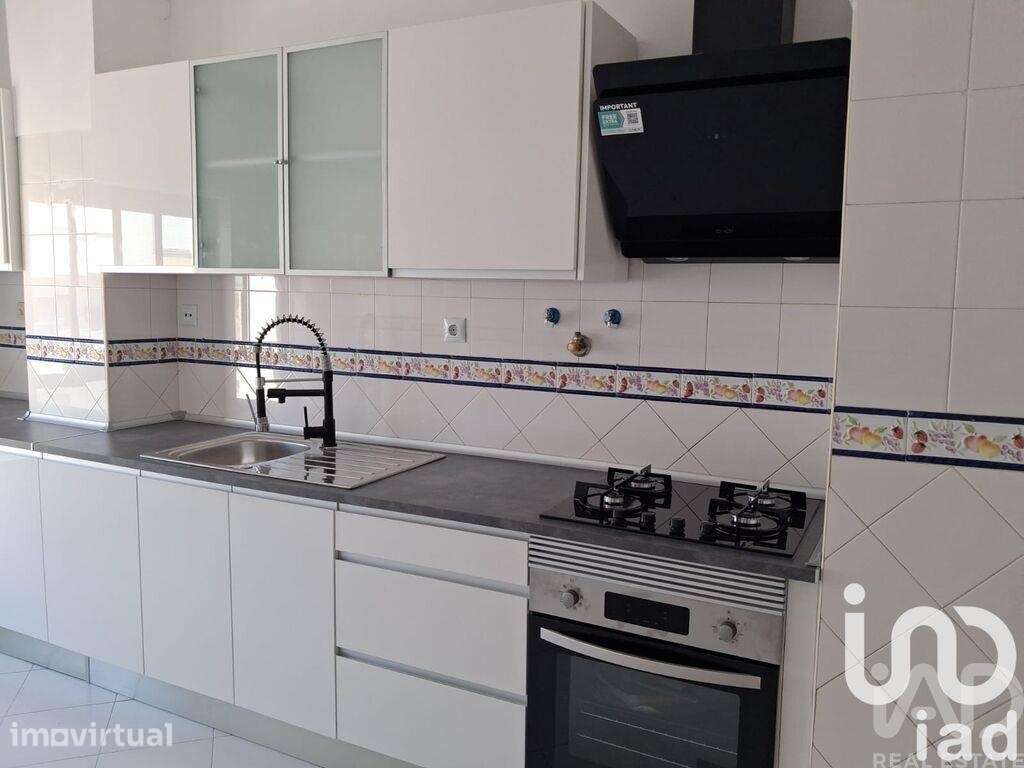 Apartamento T2 em Seixal, Arrentela e Aldeia de Paio Pires de 86 m2 - Grande imagem: 2/36