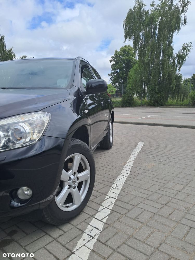 Toyota RAV4 2.0 VVT-i Premium - 15