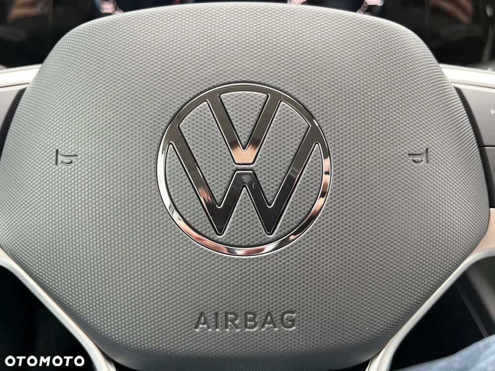 Volkswagen Golf - 14