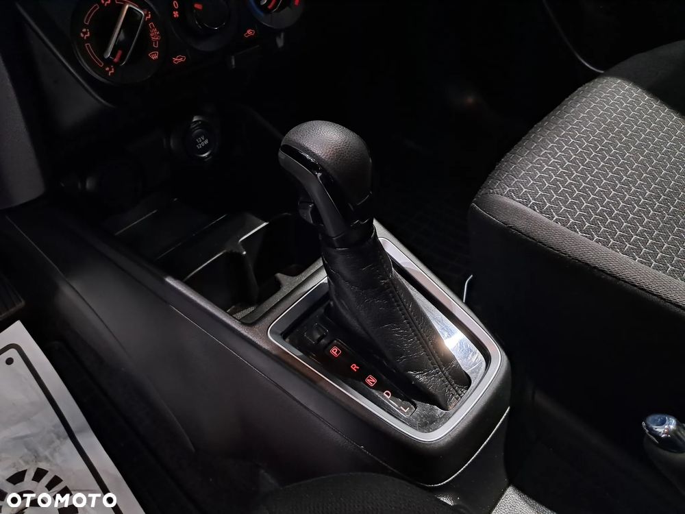 Suzuki Swift 1.2 Dualjet SHVS Premium CVT - 12