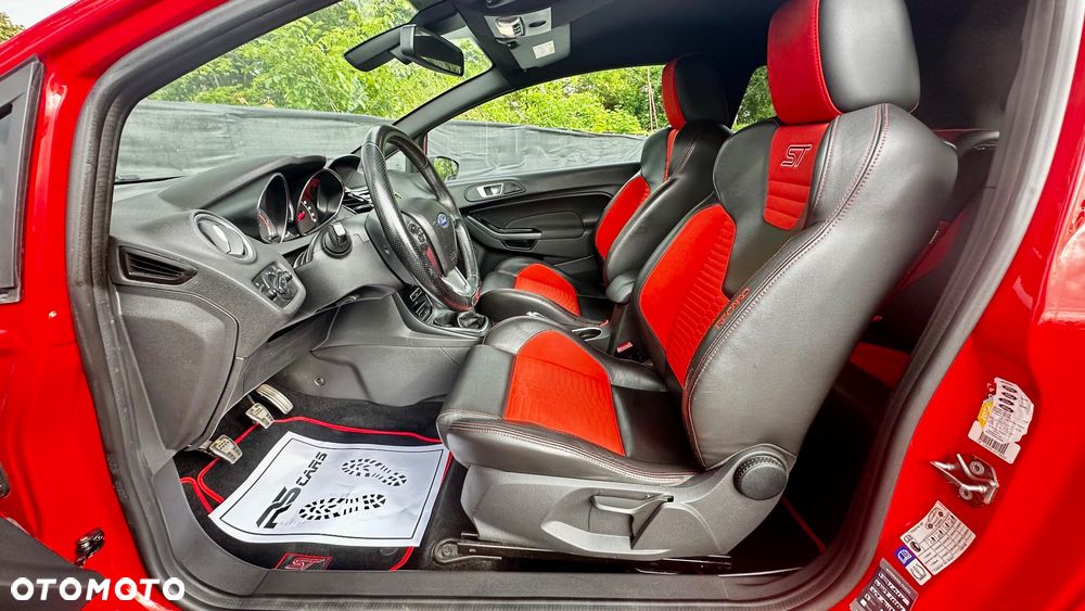 Ford Fiesta 1.6 EcoBoost mit Leder-Sport-Paket ST - 22