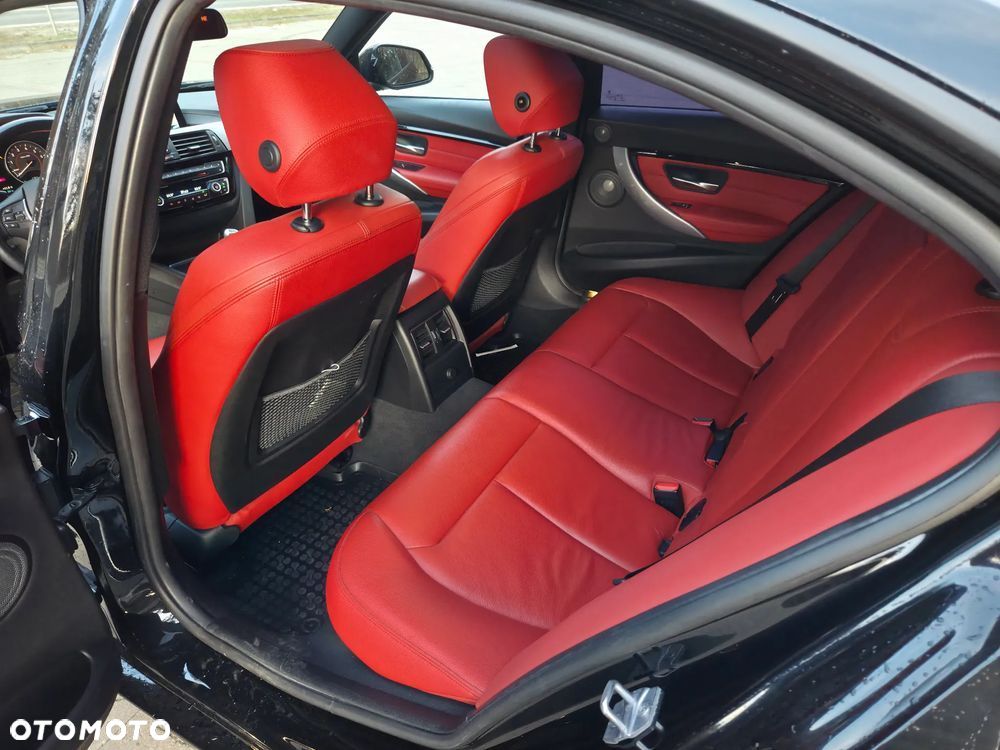 BMW Seria 3 - 23