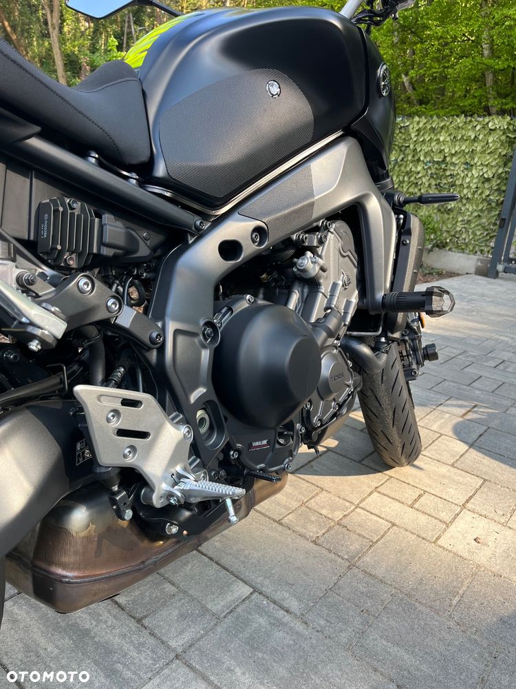 Yamaha MT - 6