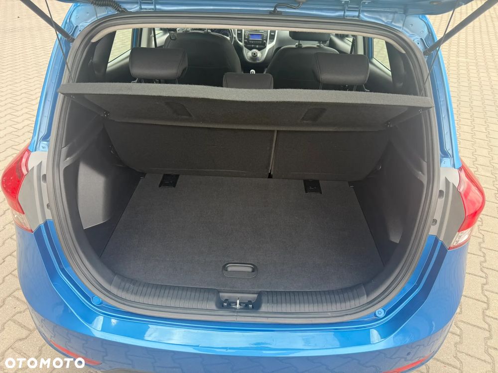 Hyundai ix20 1.4 blue Passion - 28