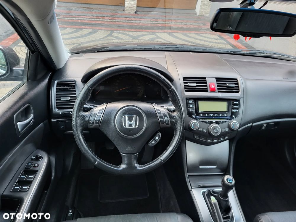 Honda Accord 2.0 i Sport - 9