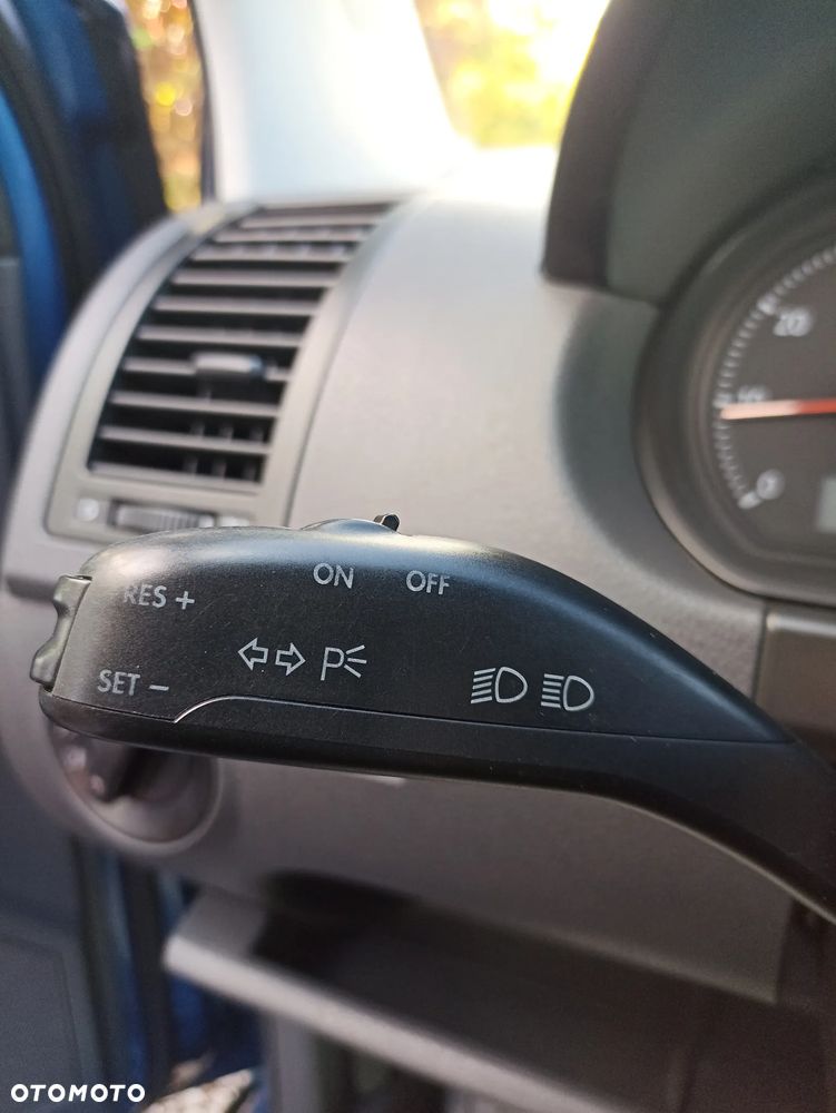 Volkswagen Polo 1.2 Tour - 23