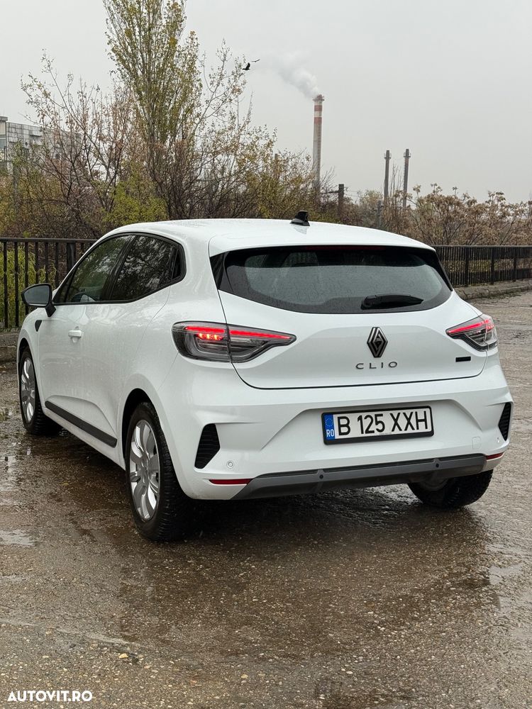 Renault Clio V E-Tech 145 Esprit Alpine - 6