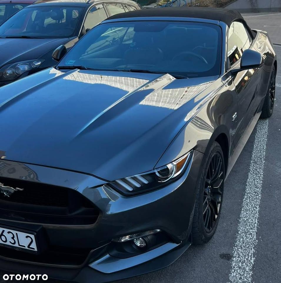 Ford Mustang - 1