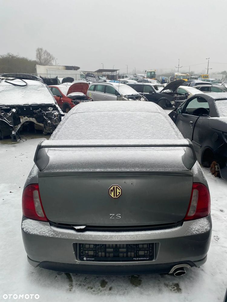 A187/MG Rover 45 lift - 4