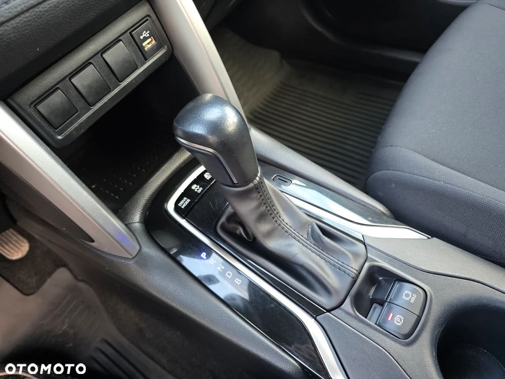 Toyota Corolla Cross 2.0 Hybrid Comfort - 24