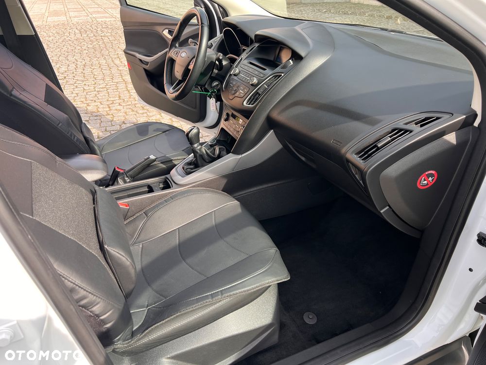 Ford Focus 1.0 EcoBoost Edition - 16