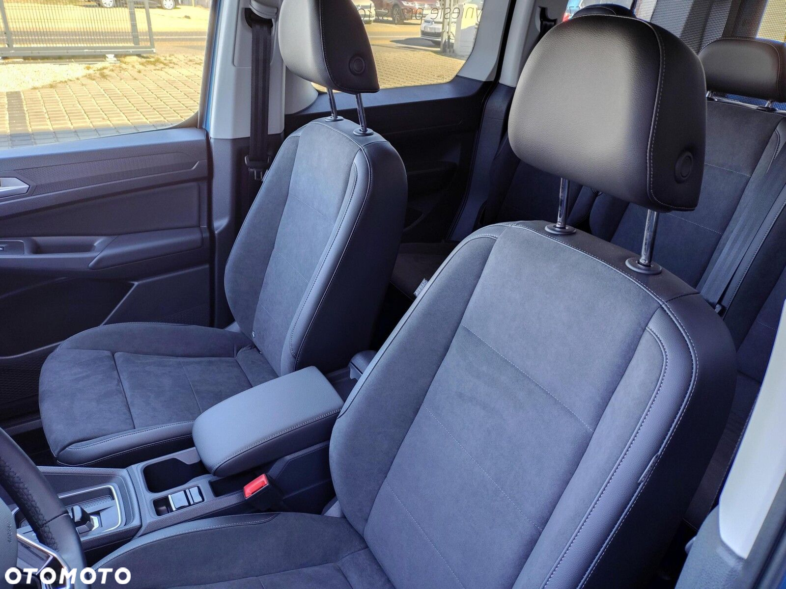 Volkswagen Caddy - 11