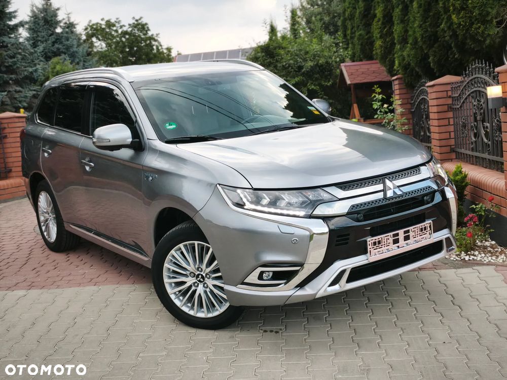 Mitsubishi Outlander 2.4 4WD Diamant+ - 1
