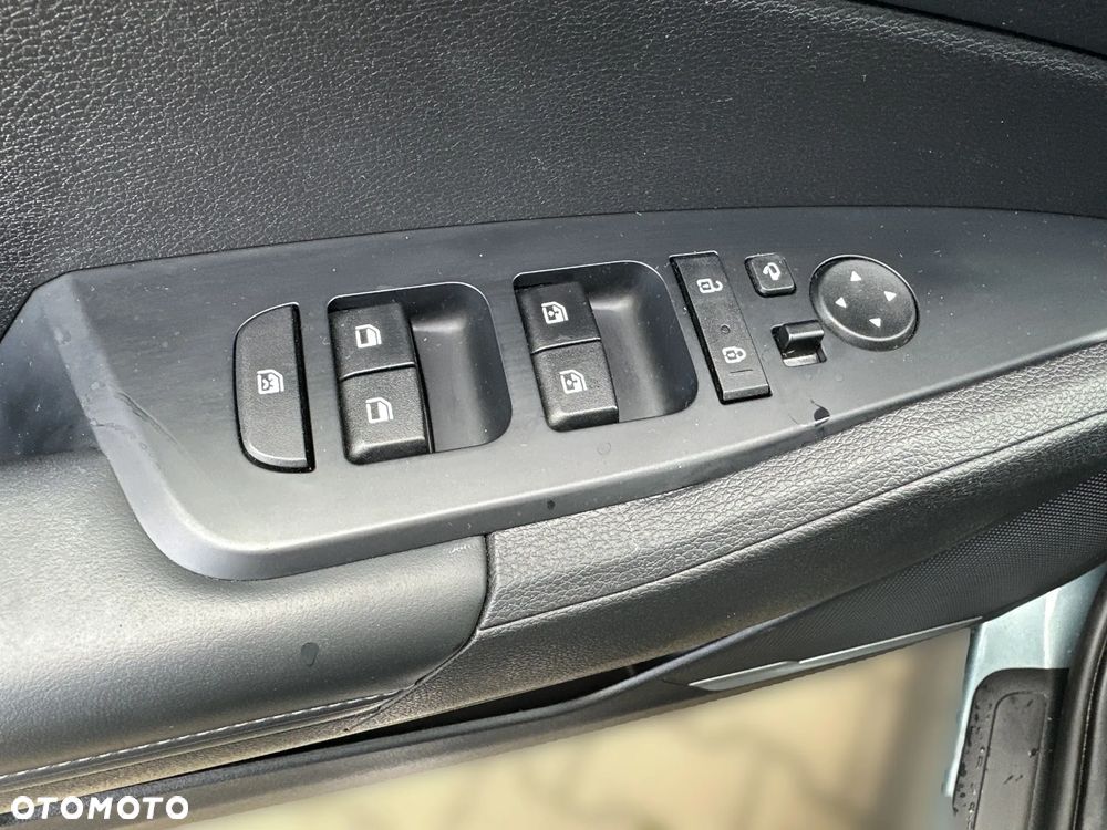 Kia Sportage 1.6 T-GDI L 4WD DCT - 26