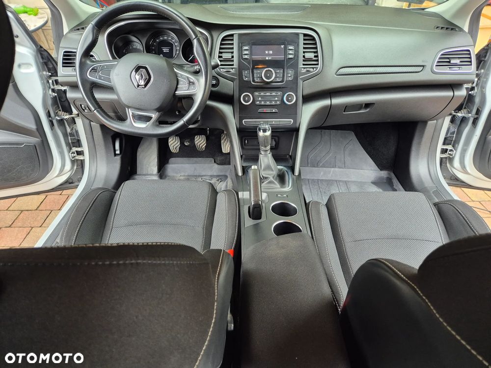Renault Megane 1.5 Blue dCi Zen - 18
