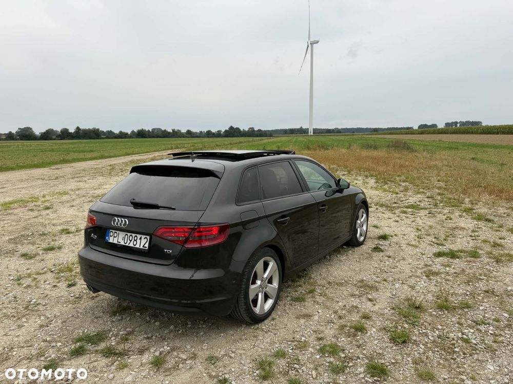 Audi A3 Sportback 2015 photo 2