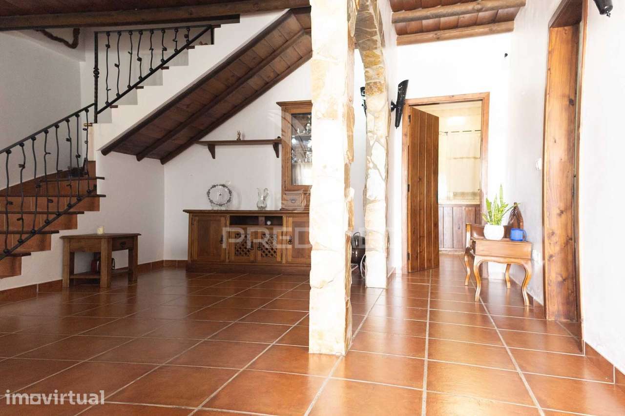 Moradia T4 com Logradouro e Garagem em Pardais, Vila Viçosa - Grande imagem: 5/40