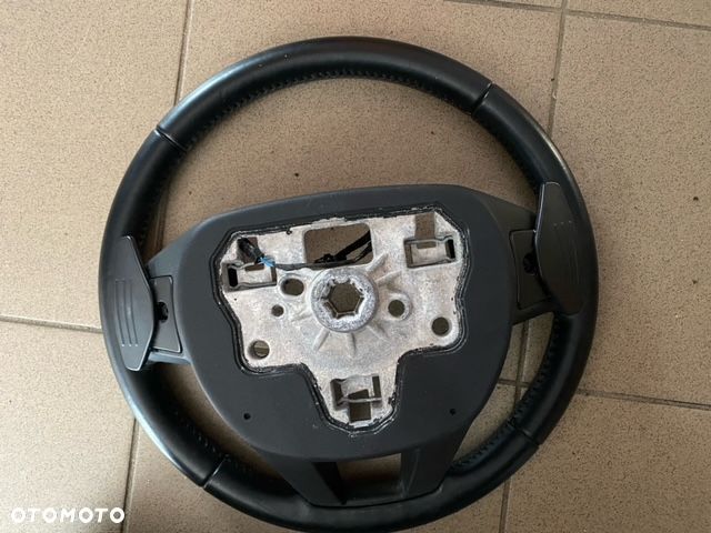 Kierownica Land Rover Discovery Sport FK72-3F563-HE8PVJ - 3