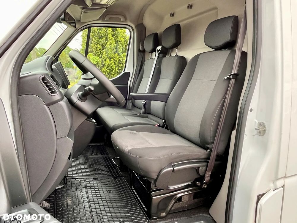 Renault MASTER L4H3 / BEZWYPADKOWY / PIERWSZY WŁAŚCICIEL / SERWIS ASO / VAT 23% / LEASING / KREDYT - 11