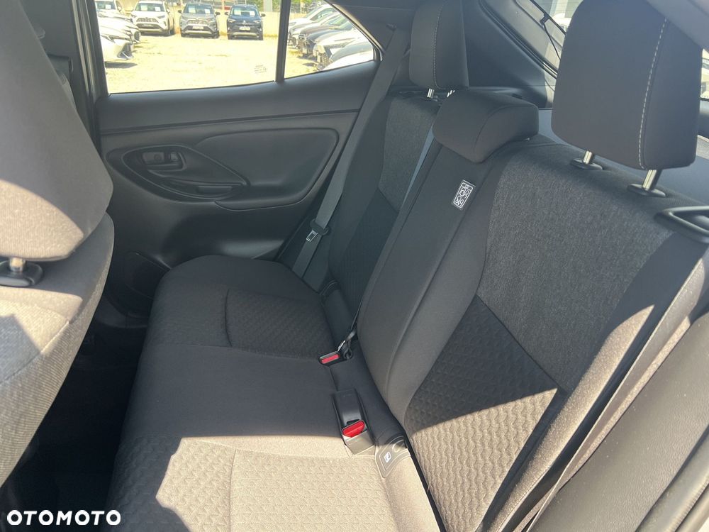 Toyota Yaris Cross Hybrid 1.5 Style - 14