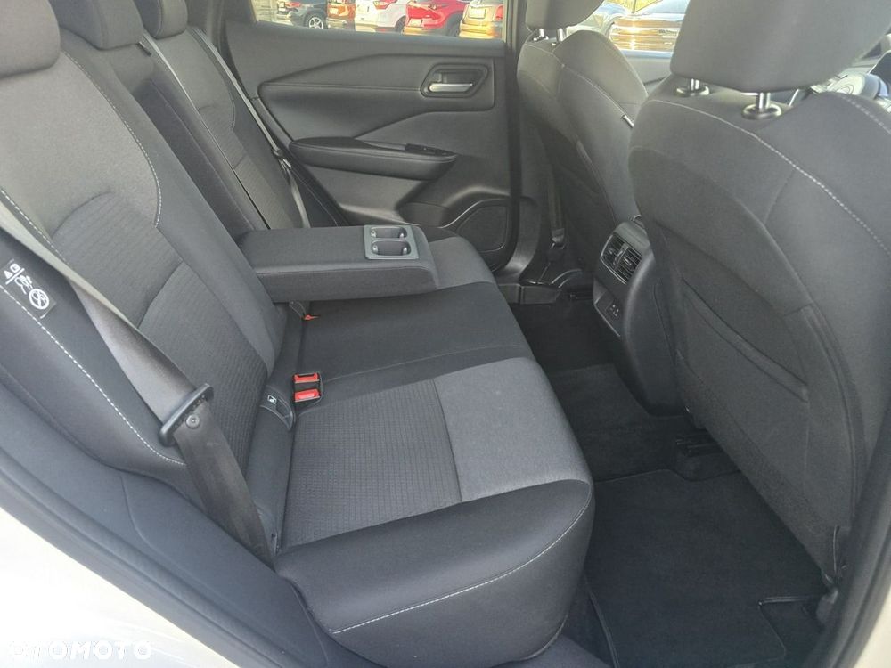 Nissan Qashqai - 13