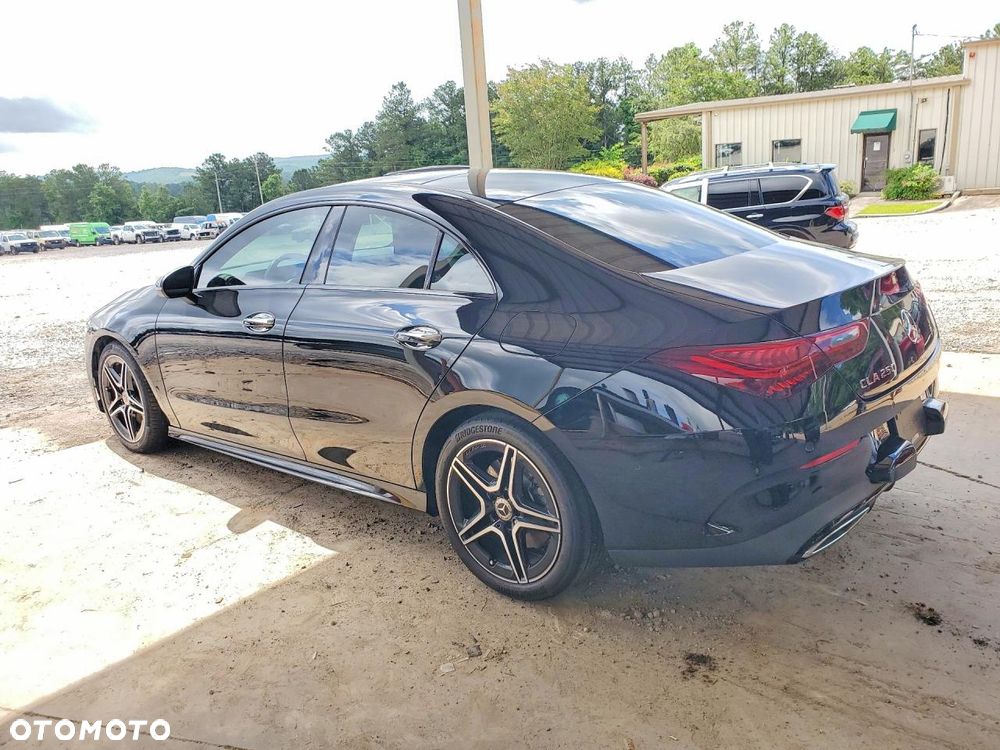 Mercedes-Benz CLA 250 AMG Line 7G-DCT - 2