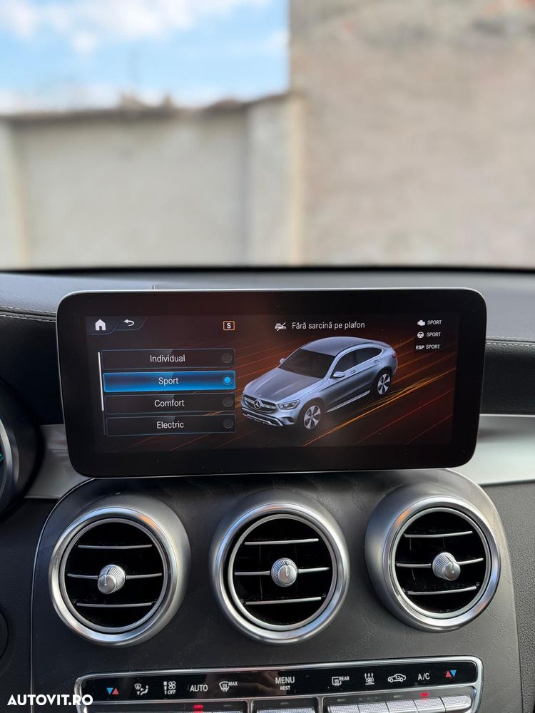 Mercedes-Benz GLC Coupe 300 e 4MATIC - 15