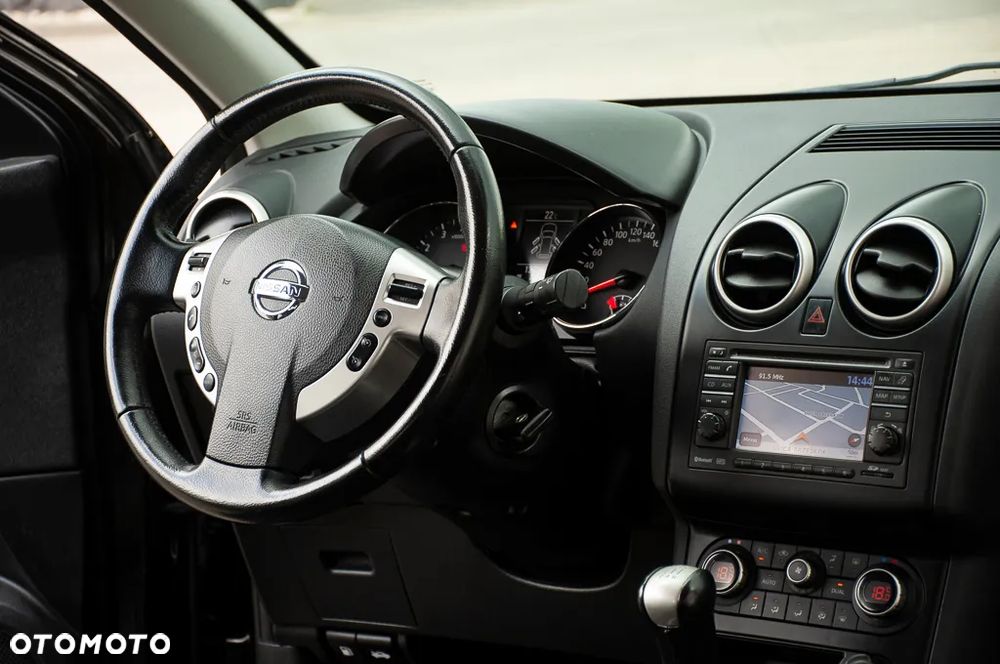 Nissan Qashqai - 21