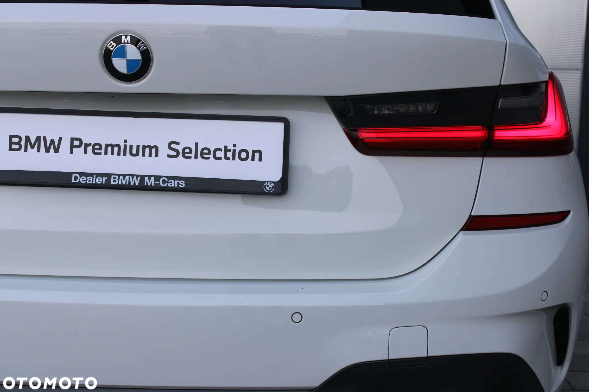 BMW Seria 3 318d M Sport - 11
