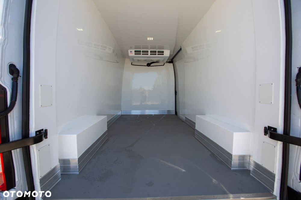 Renault Master CHŁODNIA L3H2 ład.1428kg MAXI  >>> ostatnie wydanie 2.3 DCI - 9