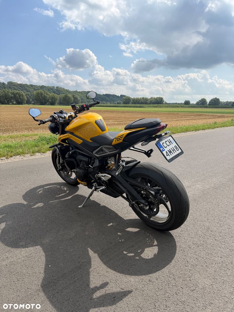 Triumph Street Triple - 4