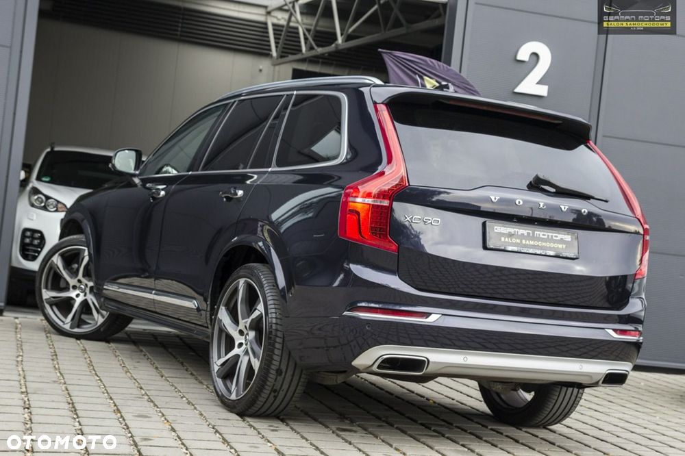 Volvo XC 90 D5 SCR AWD Inscription 7os - 9