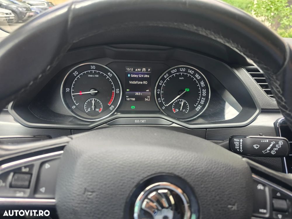 Skoda Superb 2.0 TDI DSG 4X4 Style - 7