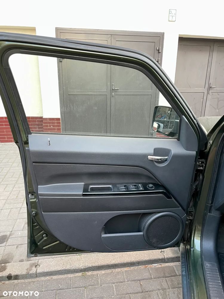 Jeep Patriot 2.4 Limited - 14