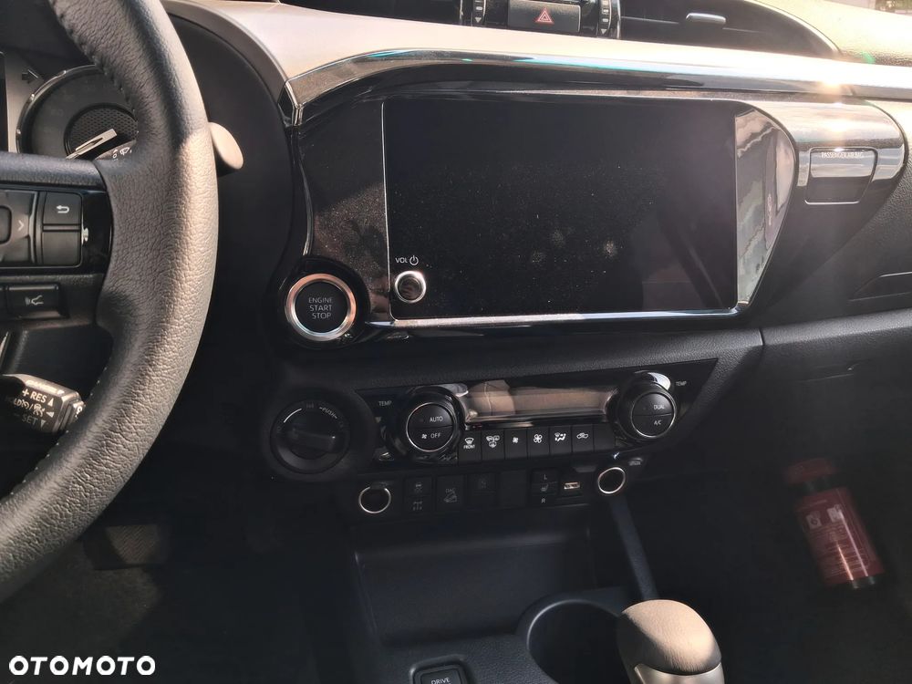 Toyota Hilux 2.8 D-4D mHEV Double Cab Active 4x4 - 17