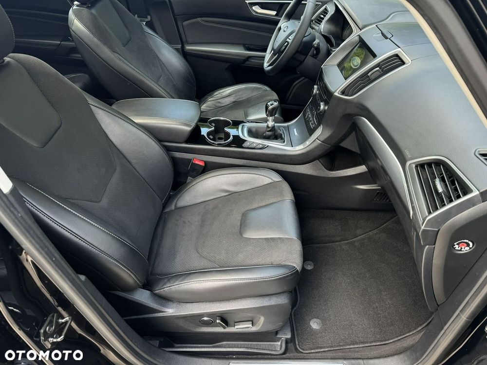 Ford S-Max 2.0 TDCi Titanium - 17