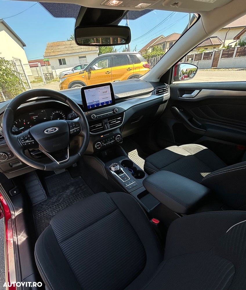 Ford Focus 1.0 EcoBoost Titanium - 17